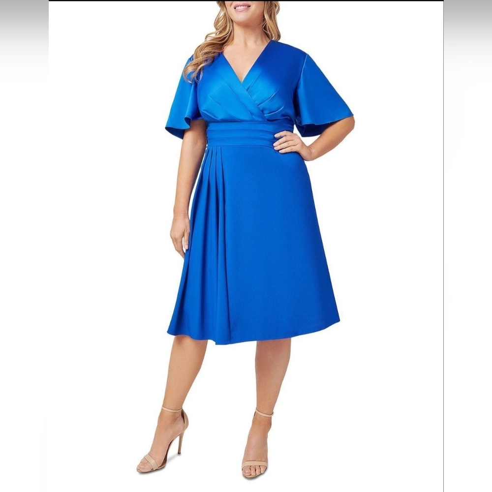 Adrianna Papell Womens Plus Seize 16W Bell Sleeve Pleated Dress Blue Cobalt Nwt